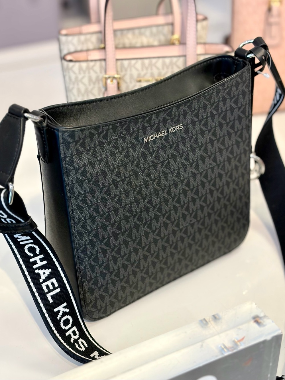 Michael Kors Jet Set Travel Small Black MK Signature Crossbody - Picture 3 of 10